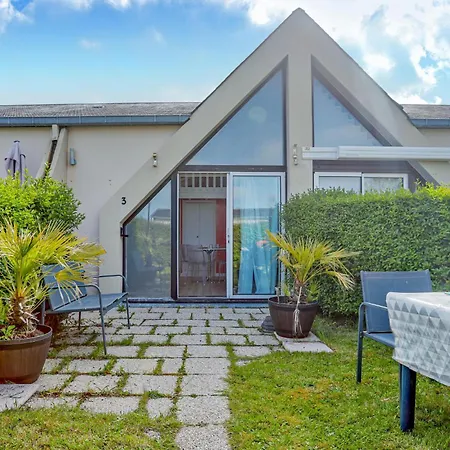 Holiday home In With Wi-fi