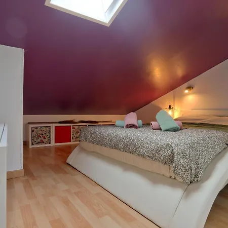 Holiday home In With Wi-fi *