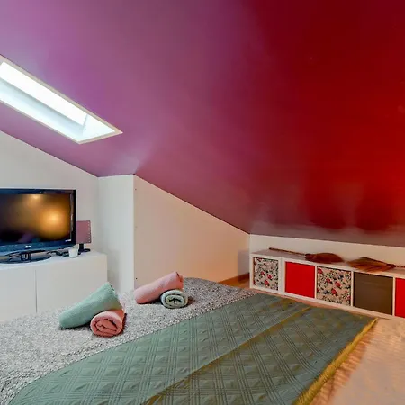 Holiday home In With Wi-fi